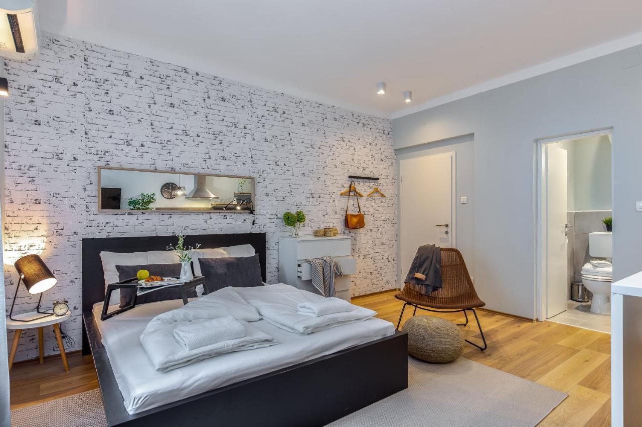 Adria Square Studios Rijeka Zewnętrze zdjęcie