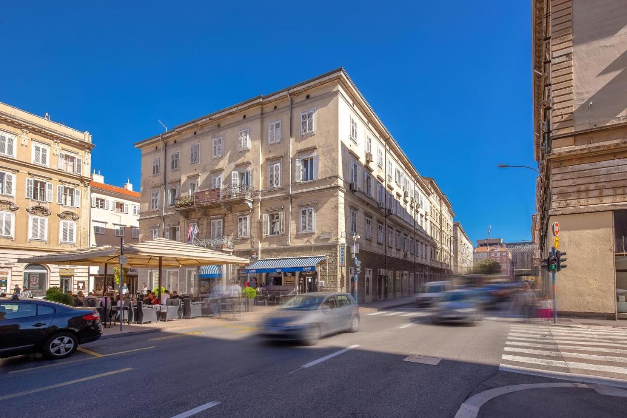 Adria Square Studios Rijeka Zewnętrze zdjęcie
